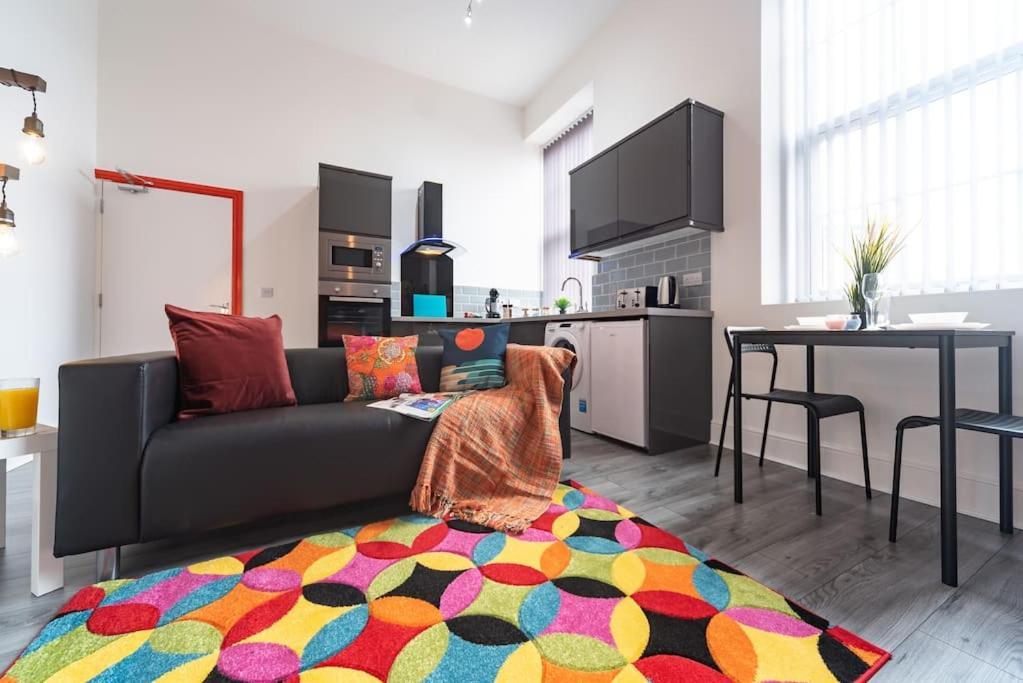 Jesouth Refreshing 1 Bedrm Roomy Comfy Posh Apartment