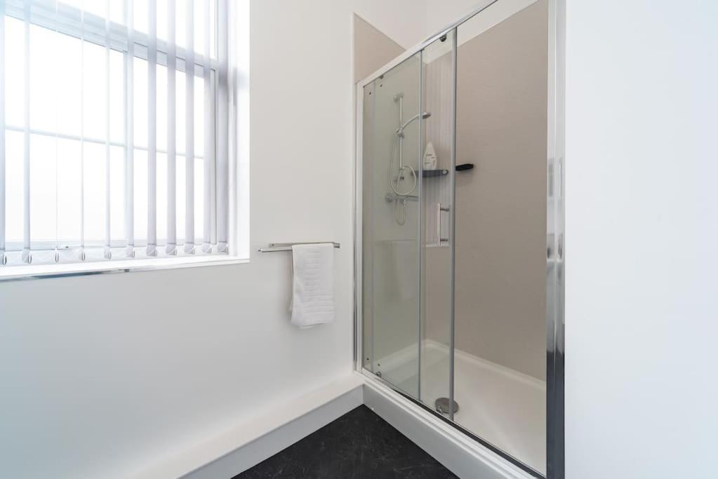 Jesouth Refreshing 1 Bedrm Roomy Comfy Posh Kingston upon Hull