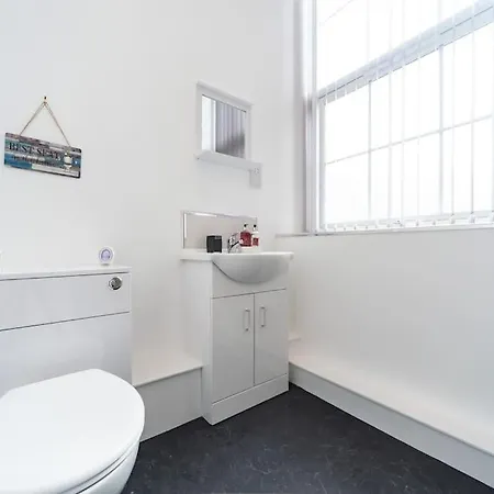 Jesouth Refreshing 1 Bedrm Condo Roomy Comfy Posh Kingston upon Hull Exterior photo